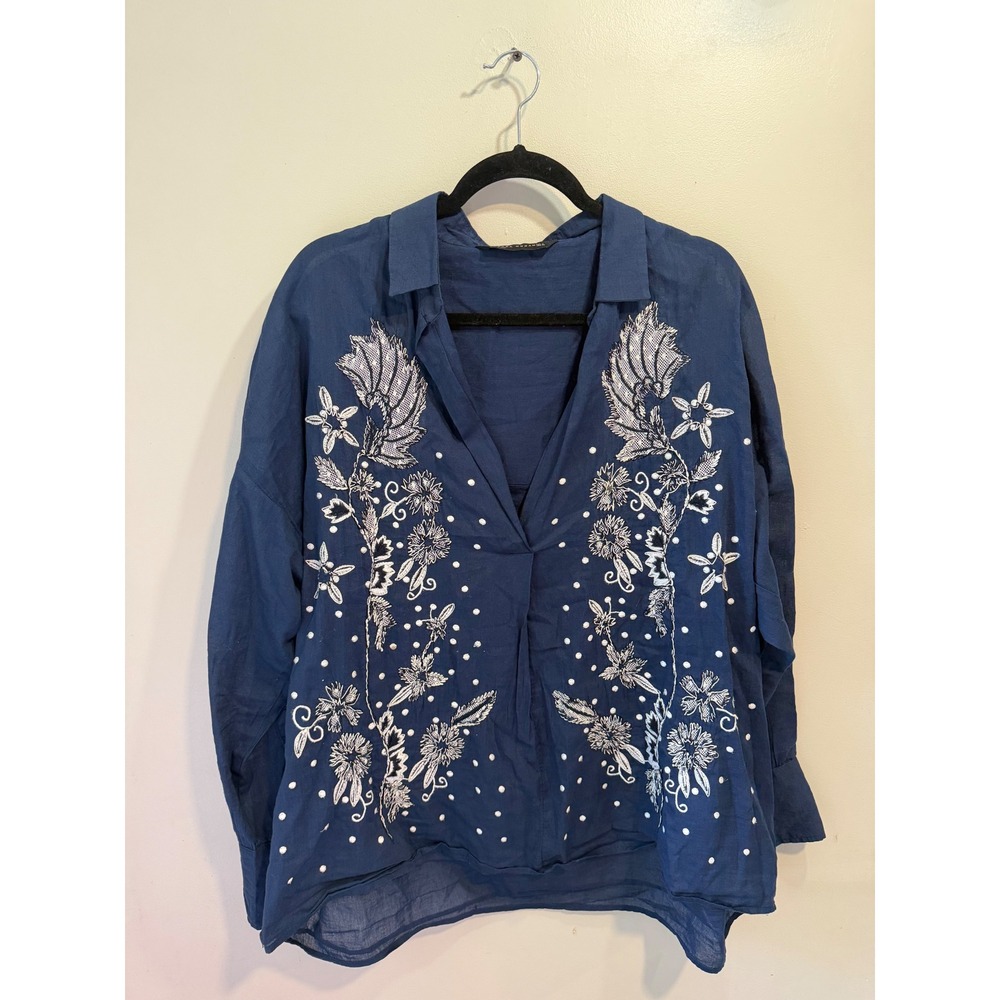 Zara Woman Navy Blue Embroidered Floral V-Neck Blouse Oversized Long Sleeve M
